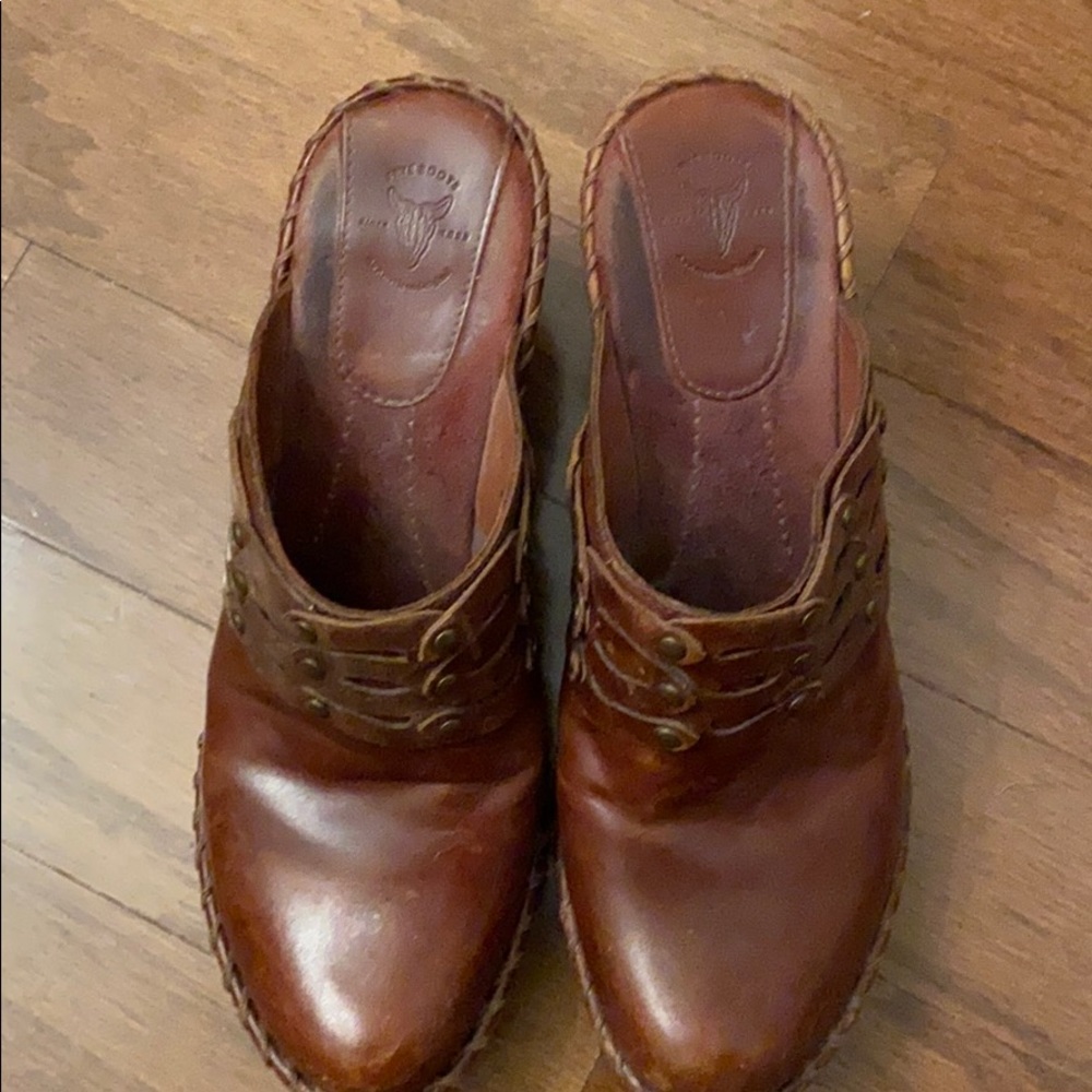 Frye clogs - Picture 2 of 3